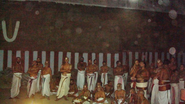 Kanchi Perundevi Thayar Kadi Vellikizhamai Purappadu 2014 -13