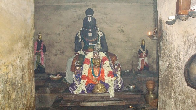 Kanchi Varadharaja Perumal Temple Vaikasi Brahmotsavam Angurarpanam 2014 -23
