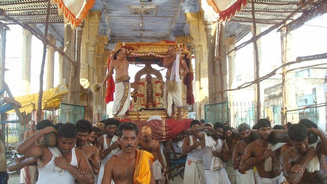 Kanchipuram Sri Devarajaswami Kovil Vaikasi Brahmotsavam- Dvajarohanam  2014 -52
