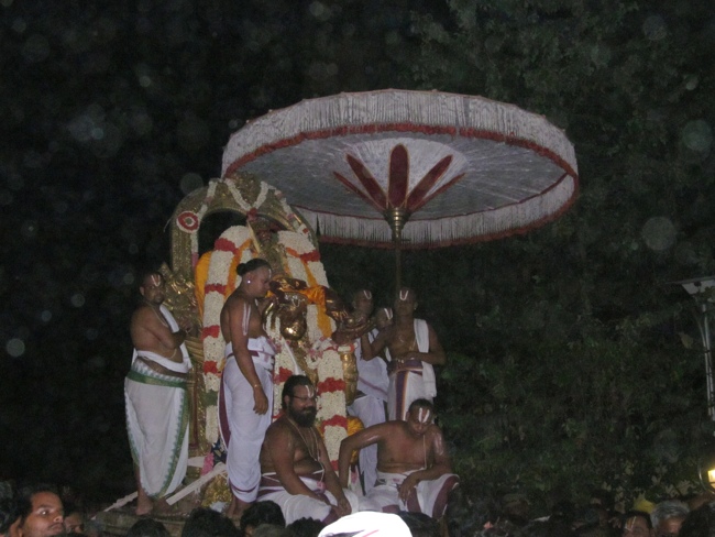 Kanchipuram Varadharaja Perumal Garuda Sevai 14-05-2014    13