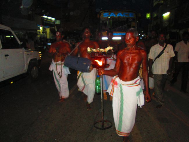 Kanchipuram vaikasi Brahmotsavam Kudhirai vahanaml 2014 -22