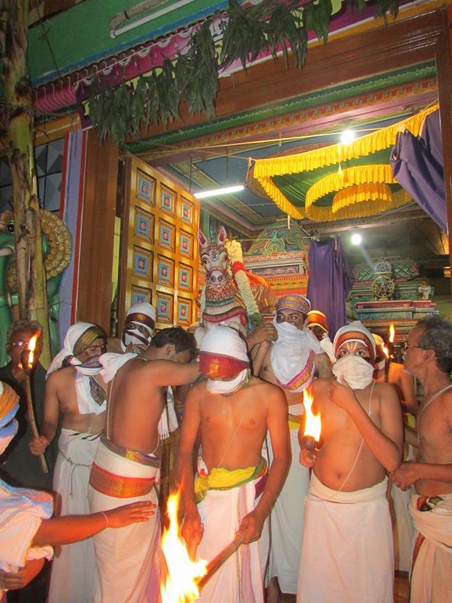 MGr nagar Prasanna Venkatesa Perumal Avatara utsavam Vedupari  2014 -08