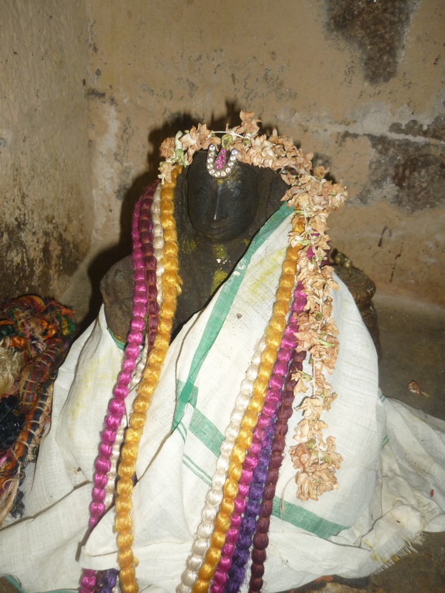 Madhurakavi Azhwar Thirunakshatram at Srirangam Dasavathara Sannadhi  2014--0021