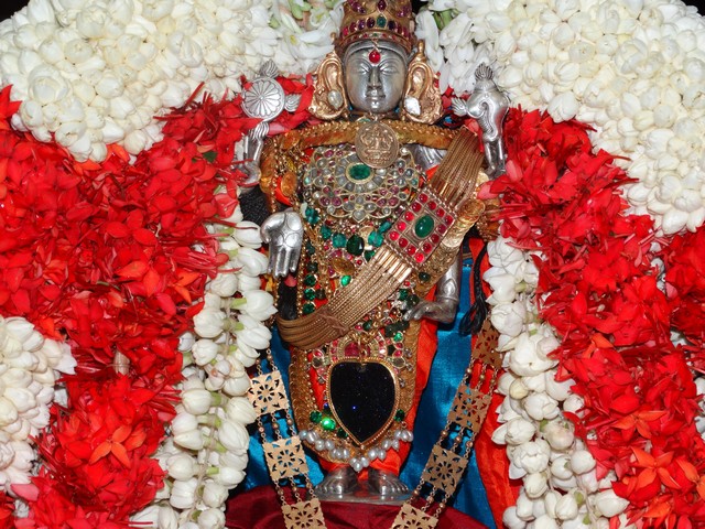 Mylapore SVDD Srinivasa Perumal Selvar Ul Purappadu 1