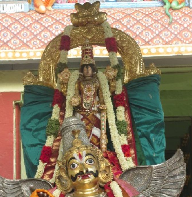 Nagai Soundararaja perumal akshaya Thiruthiyai Garuda sevai