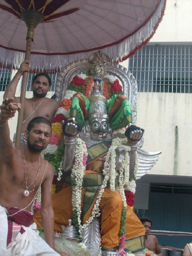 Nanganallur Pancha Garuda Sevai Mahothsavam 7