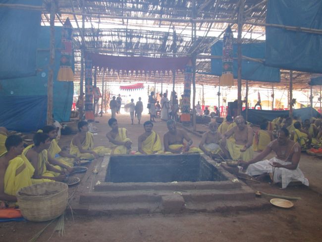 Sri Lakshmi Mahamantra Mahakoti yagam day 8 2014--0001