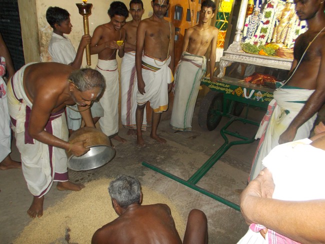 Therazhundur Vaikasi Brahmotsavam Vennai Thazhi Utsavam and Choornotsavam  2014 -05