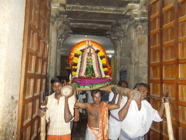Thirukannamangai Bhakthavatsala Perumal Temple Chithirai Brahmotsavam Dvajorahanam 2014 -04
