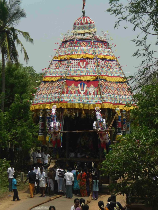 Thirukannamangai Chithirai Brahmotsavam THiruther & Theerthavari 2014--08