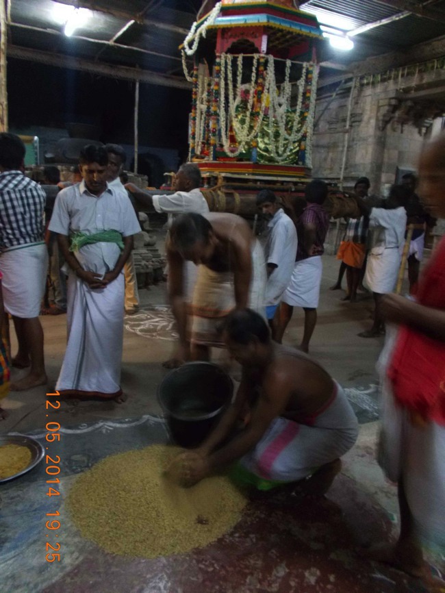 Thirukannamangai Sri Bhakthavatsala Perumal temple Day 7 Chithirai Brahmotsavam 2014--0000