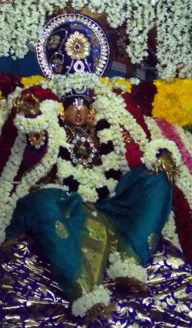 Thirukannamangai Sri Bhakthavatsala Utsavam Vidayatri Utsavam 2014--03