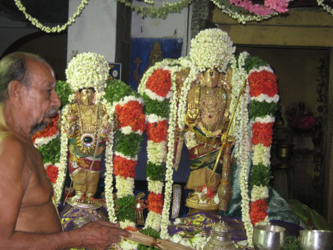 Thirukudanthai Sarangapani Chithirai Brahmotsavam Vidayatri Utsavam 2nd day 2014--00