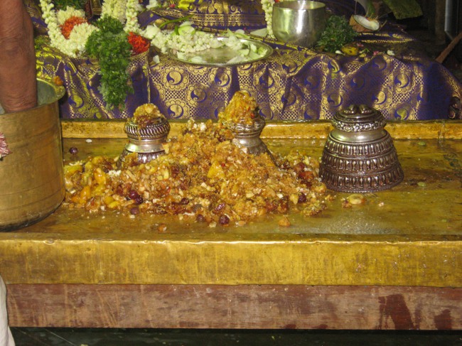 Thirukudanthai Sarangapani Chithirai Brahmotsavam Vidayatri Utsavam 2nd day 2014--09