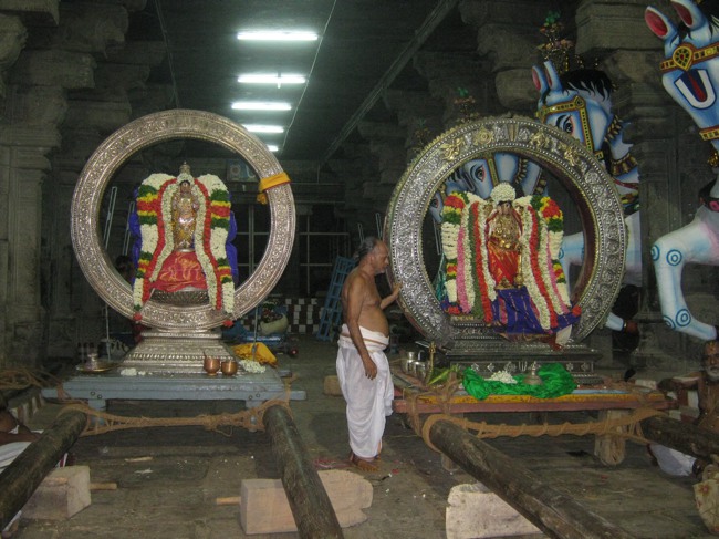 Thirukudanthai Sarangapani  Perumal Chithirai Brahmotsavam Velli Surya Prabhai 2014--03