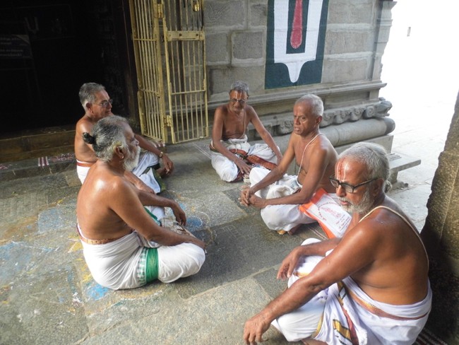 Thiruneermalai ranganathaswami temple Madhurakavi Azhwar Thirunakshatram  2014 -3