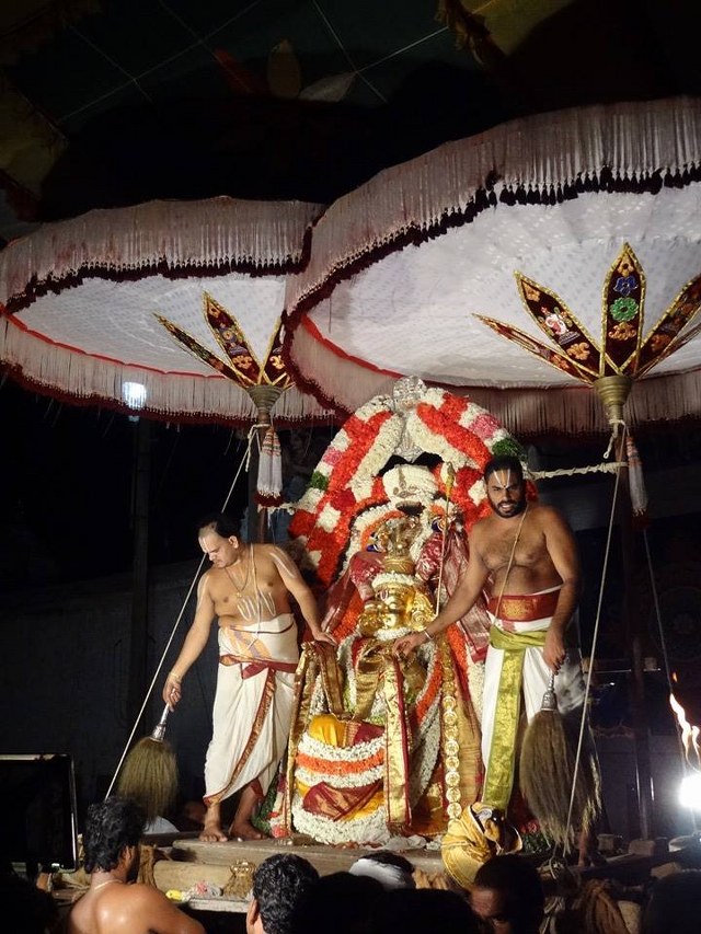 Thiruvahindrapuram Chithirai Brahmotsavam Garuda Sevai 2014 -01