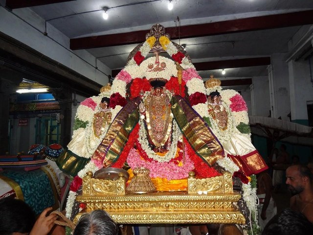 Thiruvahindrapuram Devanatha Perumal Chithirai Brahmotsavam Day 6 Choornabhishekam 2014 -05