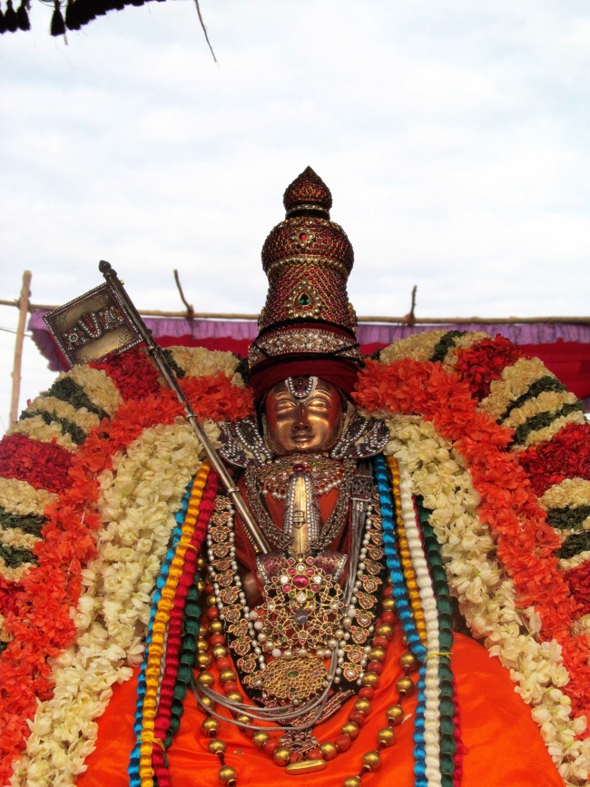 Thiruvallur Sri Veeraraghava Perumal Chithirai Brahmotsavam Day 1 Morning 04-05-2014    04