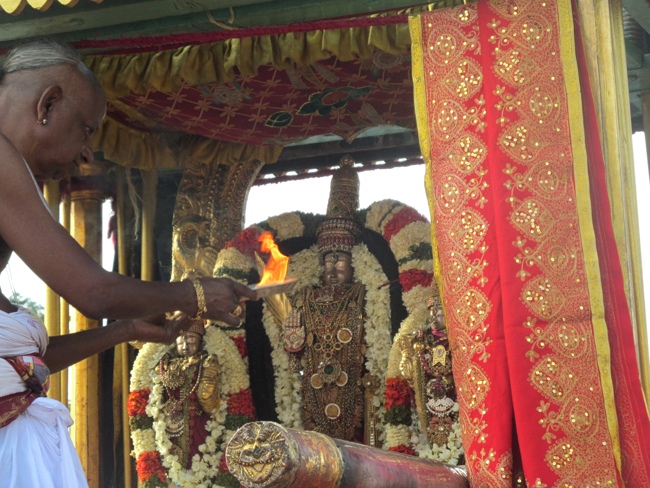 Thiruvallur Sri Veeraraghava Perumal Chithirai Brahmotsavam Day 1 Morning 04-05-2014    12