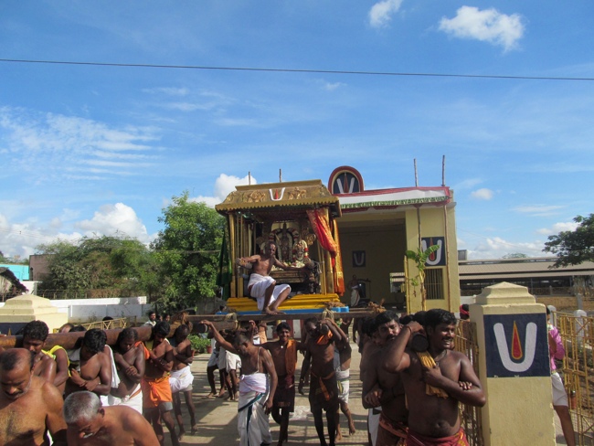 Thiruvallur Sri Veeraraghava Perumal Chithirai Brahmotsavam Day 1 Morning 04-05-2014    18
