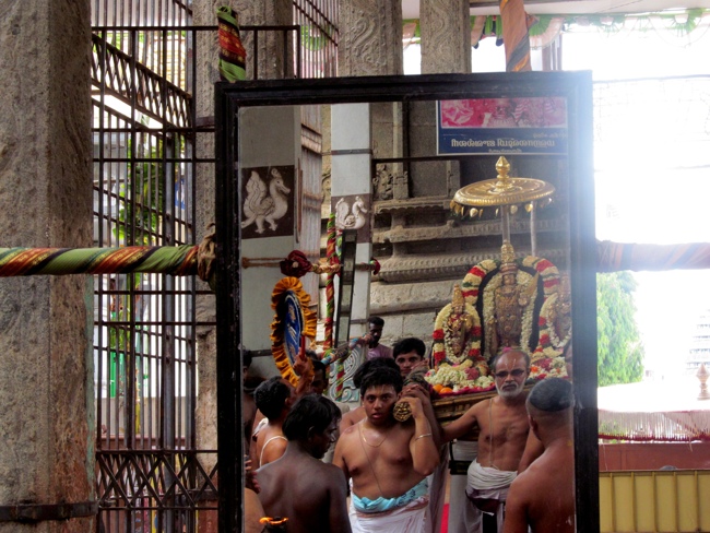 Thiruvallur Sri Veeraraghava Perumal Chithirai Brahmotsavam Day 1 Morning 04-05-2014    26