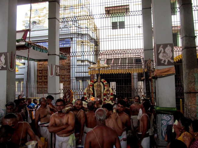 Thiruvallur Sri Veeraraghava Perumal Chithirai Brahmotsavam Day 1 Morning 04-05-2014    30