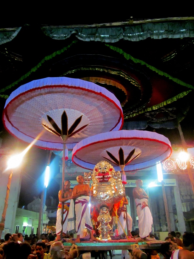Thiruvallur Sri Veeraraghava Perumal Chithirai Brahmotsavam Day 1 Night  04-05-2014    14