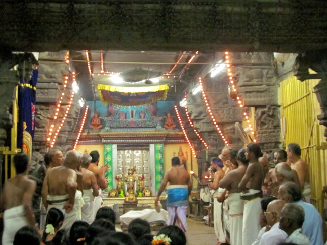 Thiruvallur Sri Veeraraghava Perumal Chithirai Brahmotsavam Day 10  Night 13-05-2014   03