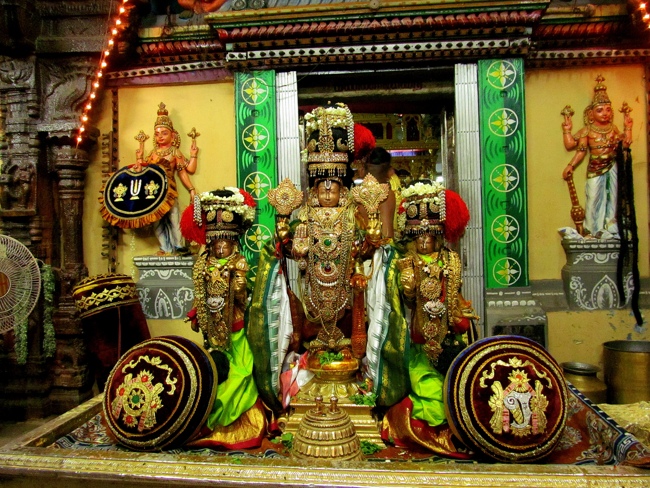 Thiruvallur Sri Veeraraghava Perumal Chithirai Brahmotsavam Day 10  Night 13-05-2014   04