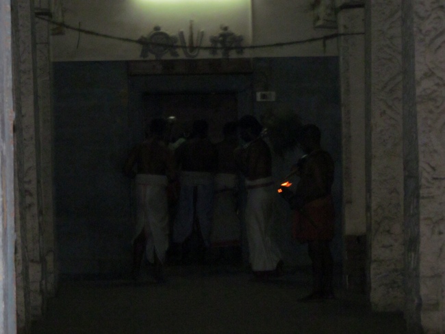 Thiruvallur Sri Veeraraghava Perumal Chithirai Brahmotsavam Day 10  Night 13-05-2014   28