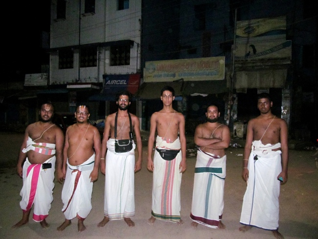 Thiruvallur Sri Veeraraghava Perumal Chithirai Brahmotsavam Day 10  Night 13-05-2014   36