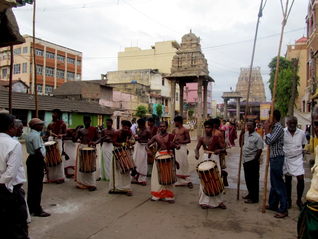 Thiruvallur Sri Veeraraghava Perumal Chithirai Brahmotsavam Day 2 Morning 05-05-2014    01
