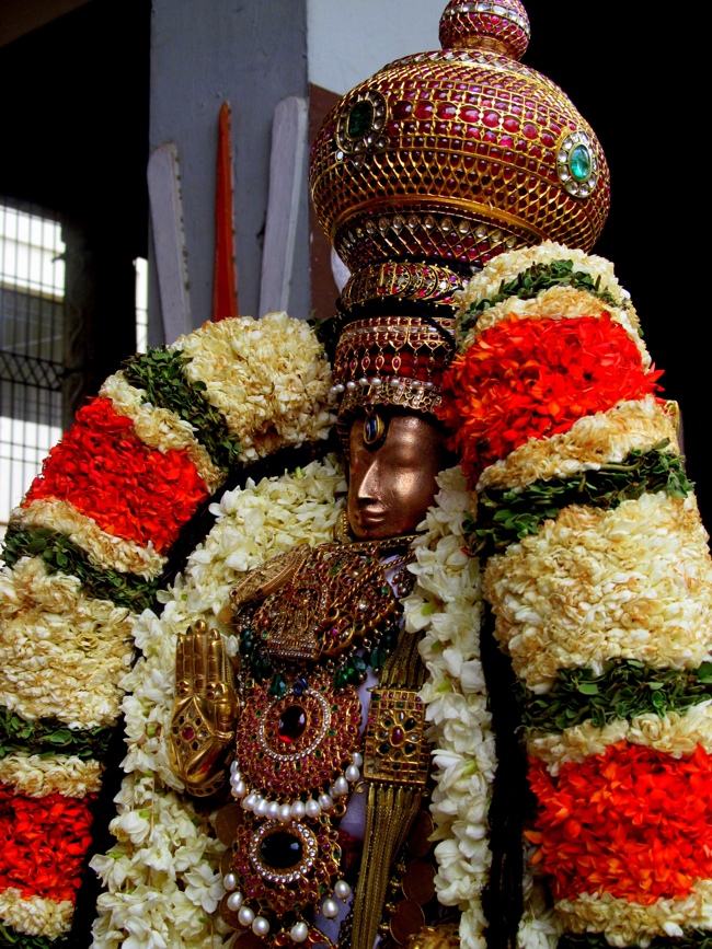 Thiruvallur Sri Veeraraghava Perumal Chithirai Brahmotsavam Day 2 Morning 05-05-2014    35