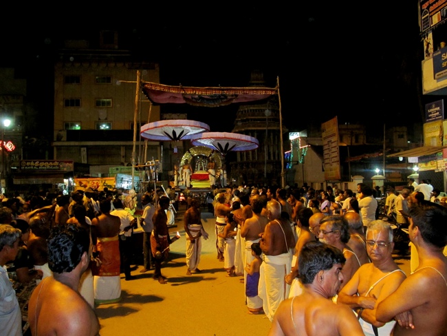 Thiruvallur Sri Veeraraghava Perumal Chithirai Brahmotsavam Day 2 Night 05-05-2014    13