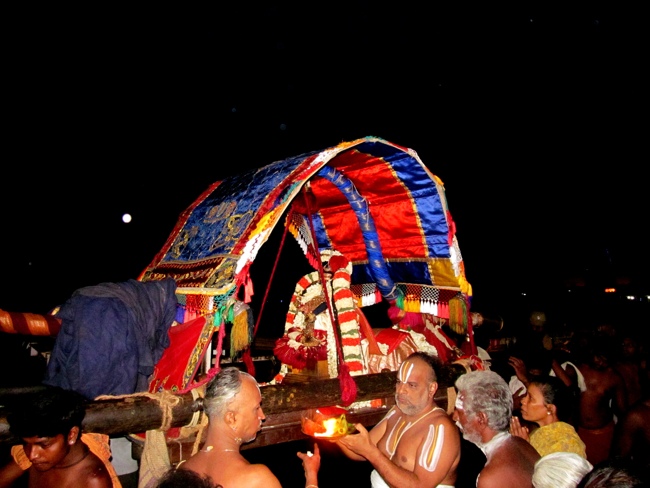 Thiruvallur Sri Veeraraghava Perumal Chithirai Brahmotsavam Day 5 Morning 08-05-2014    14