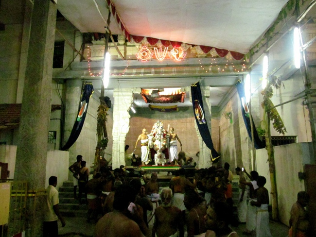Thiruvallur Sri Veeraraghava Perumal Chithirai Brahmotsavam Day 5 Night 08-05-2014    19