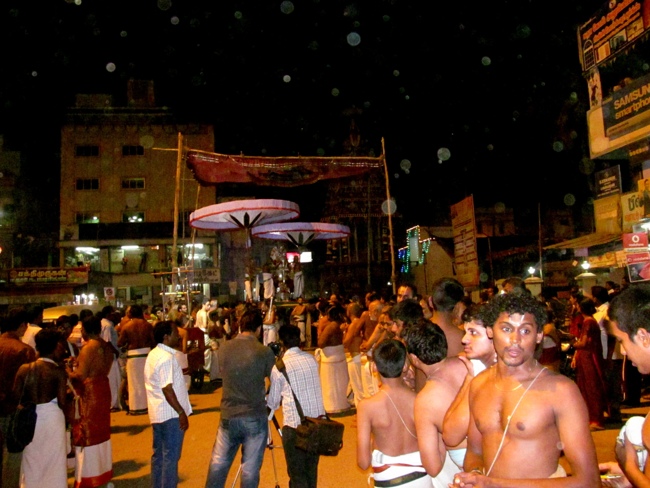 Thiruvallur Sri Veeraraghava Perumal Chithirai Brahmotsavam Day 5 Night 08-05-2014    24