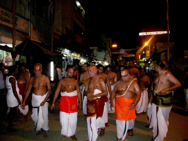 Thiruvallur Sri Veeraraghava Perumal Chithirai Brahmotsavam Day 5 Night 08-05-2014    25