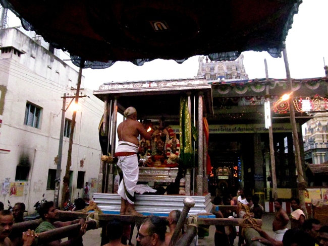 Thiruvallur Sri Veeraraghava Perumal Chithirai Brahmotsavam Day 6 Morning 09-05-2014    01