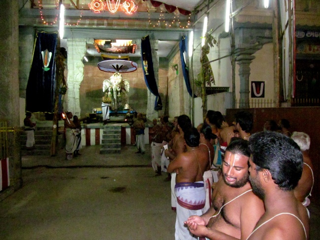 Thiruvallur Sri Veeraraghava Perumal Chithirai Brahmotsavam Day 6 Night 09-05-2014    31