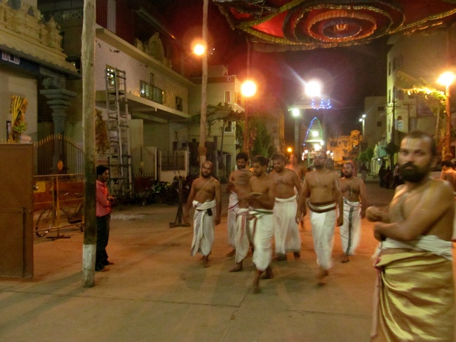 Thiruvallur Sri Veeraraghava Perumal Chithirai Brahmotsavam Day 8 Night 11-05-2014    41