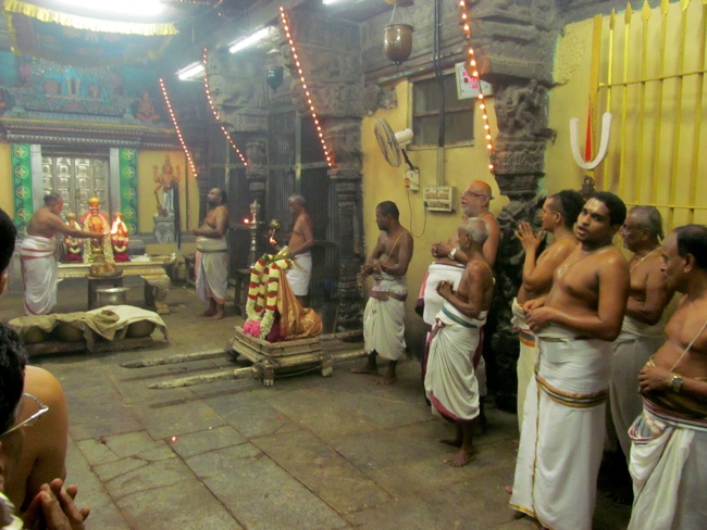 Thiruvallur Sri Veeraraghava Perumal Chithirai Brahmotsavam Day 9 Night 12-05-2014   01