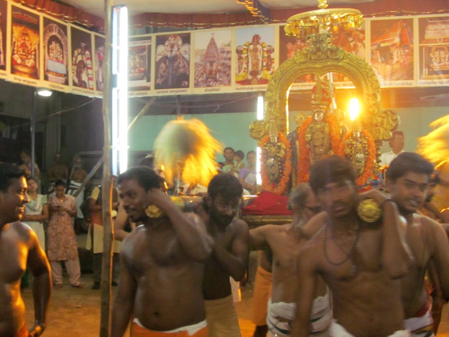 Thiruvallur Sri Veeraraghava Perumal Chithirai Brahmotsavam Pusha Pallaku  Night 16-05-2014   03