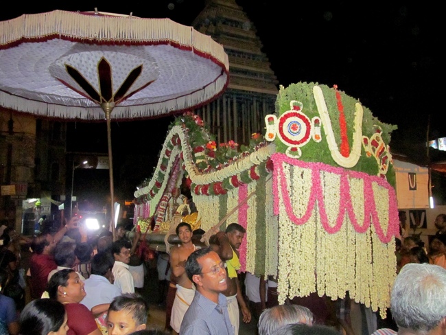 Thiruvallur Sri Veeraraghava Perumal Chithirai Brahmotsavam Pusha Pallaku  Night 16-05-2014   10