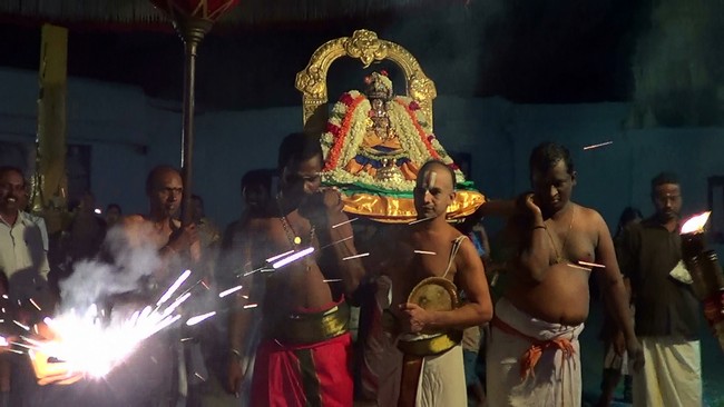 Thiruvelukkai Kadai Vellikizhamai Amirthavalli Thayar Purappadu 2014 -26