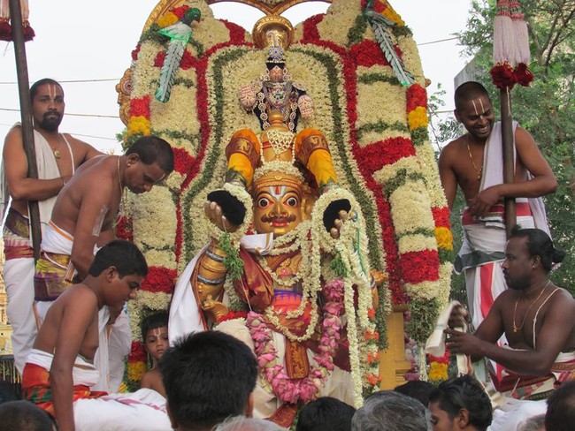 Villivakkam Sowmya Damodara Perumal Temple brahmotsavam garuda sevai -01