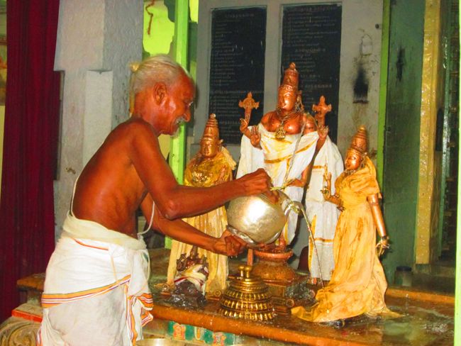 thoopul thirumanjanam & dasaavathaara aabaranam & veda parayanam (16)