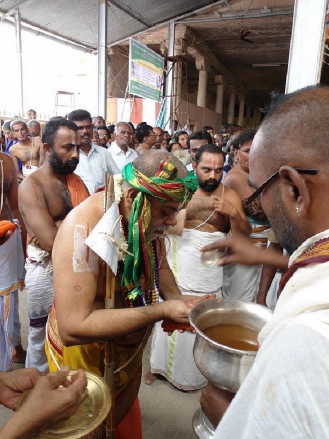 HH Sri Sri Thirukurungudi Jeer Mangalasasanam At Azhwar Thirunagari16