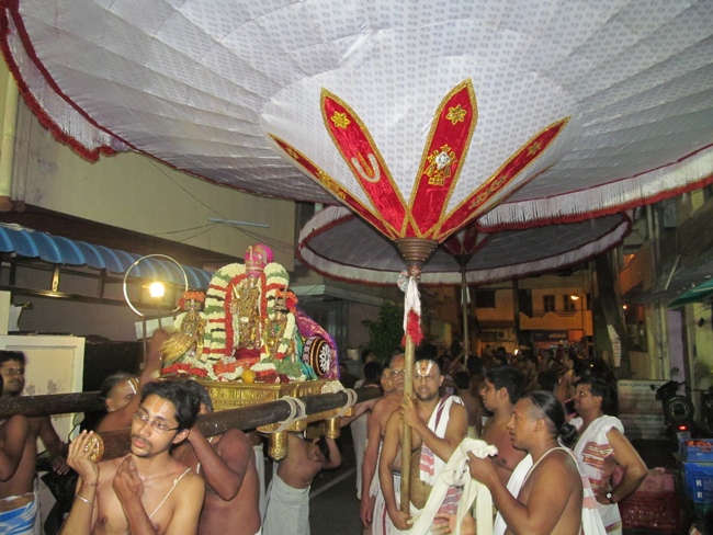 Mylapore SVDD Sri Srinivasa Perumal Vaigasii Brahmotsavam Day 7  Night 06-06-2014   16